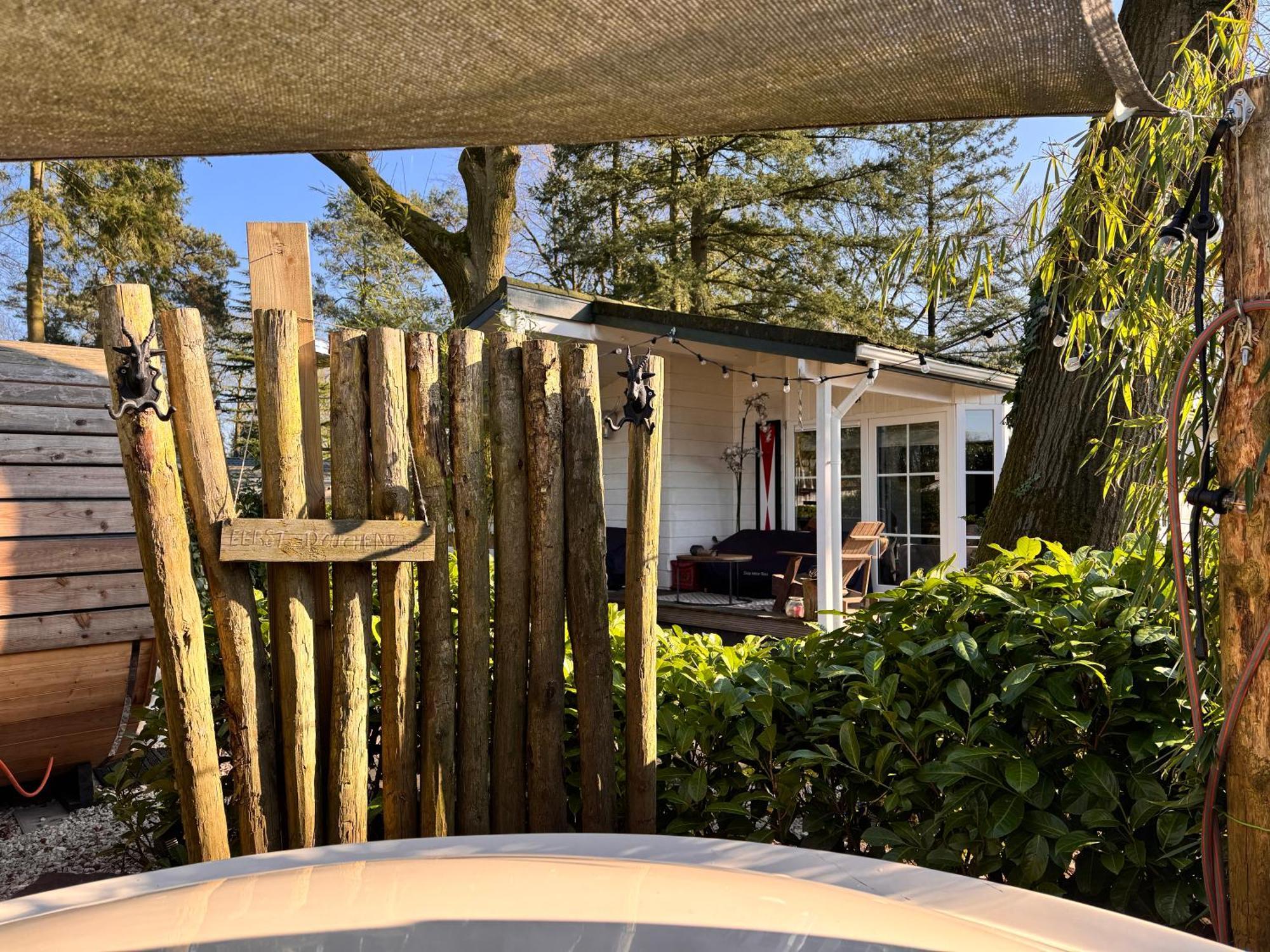 Het Verwende Nest Lodge, Wellness Lodge, Hottub & Sauna Voorthuizen Exterior foto